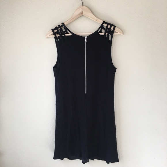 Speechless Sleeveless Dress - Picture 2 of 8